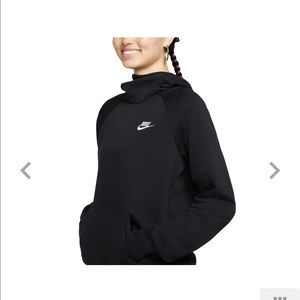 Nike Women’s Funnel Neck Hoodie Size Small